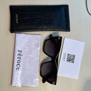 Féroce Heather XL sunglasses- blackout